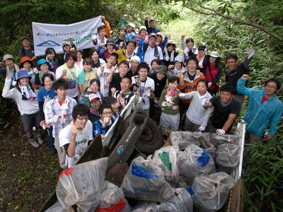 WEB100811.JPG