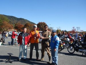 1211004クラシックバイクを愛する人々のつどい3-2.jpg