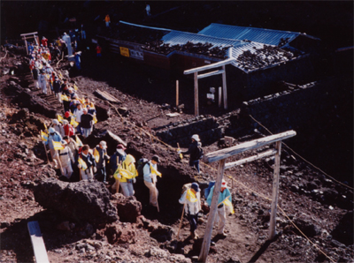 �R���o�C�I�g�C���ݒu�̂��߂ɐ��`�b�v���^�ԎЈ��݂̂Ȃ���`�{�����e�B�A