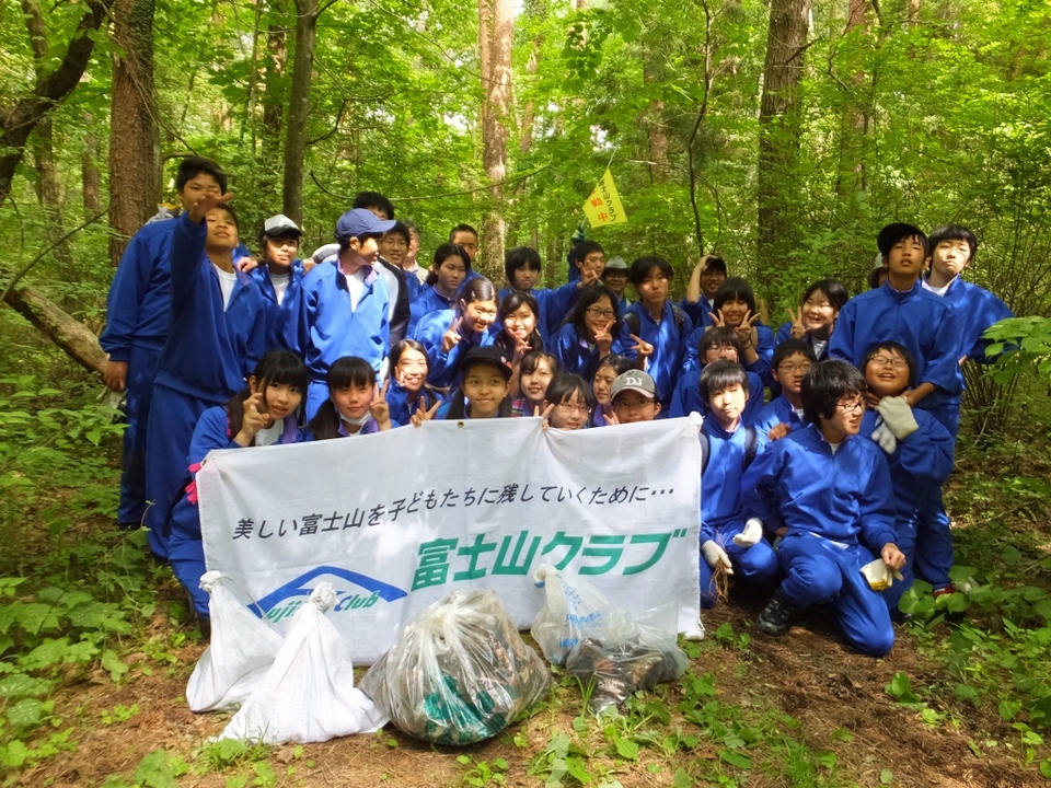 世田谷区立砧南中学校2年生と清掃活動を実施しました！