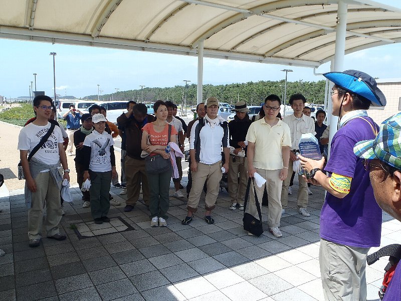 日立建機労働組合のみなさんと田子の浦海岸の清掃活動を実施しました！！