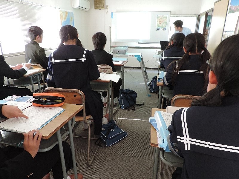 富士宮市立第二中学校静岡事務所で校外学習！！